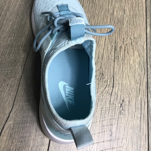 NWT Nike Juvenate Arctic Blue WMNS - Picture 6 of 6